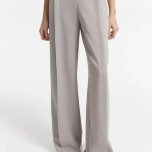 Straight Pants with Pintuck